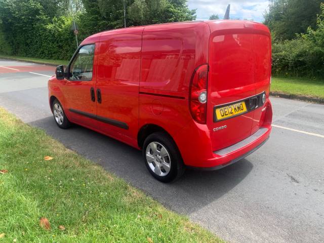 2012 Vauxhall Combo Van 2000 1.3 CDTI 16V H1 Sportive Van