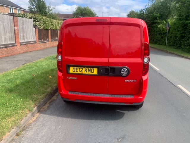 2012 Vauxhall Combo Van 2000 1.3 CDTI 16V H1 Sportive Van