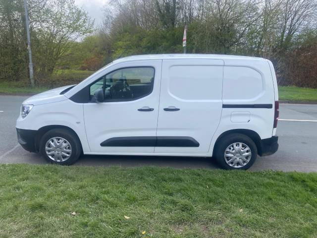 2019 Vauxhall Combo Cargo 2000 1.6 Turbo D 75ps H1 Edition Van