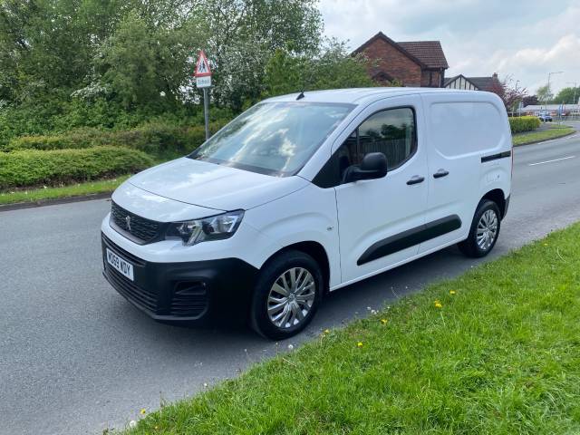 Peugeot Partner 1000 1.5 BlueHDi 100 Professional Van Panel Van Diesel White