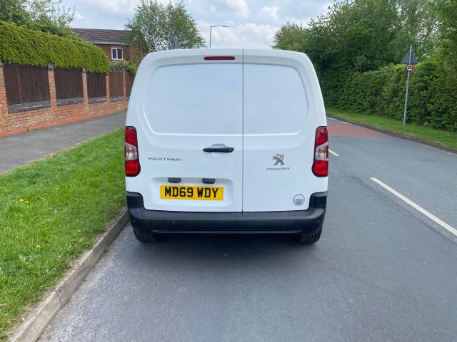 2020 Peugeot Partner 1000 1.5 BlueHDi 100 Professional Van